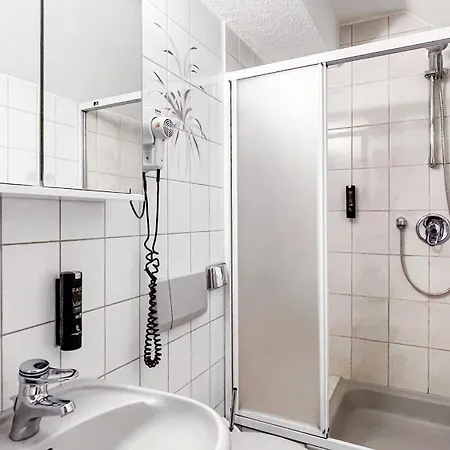 Smart 1 Bb1 214 Hotel *