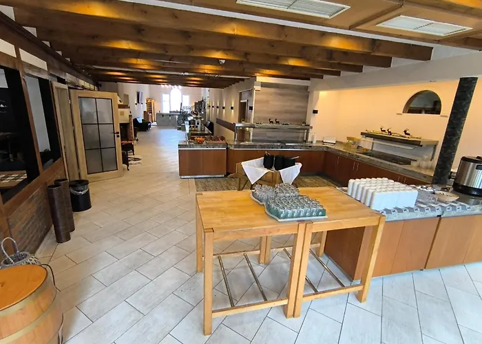 Smart 1 Bb1 214 Hotel *